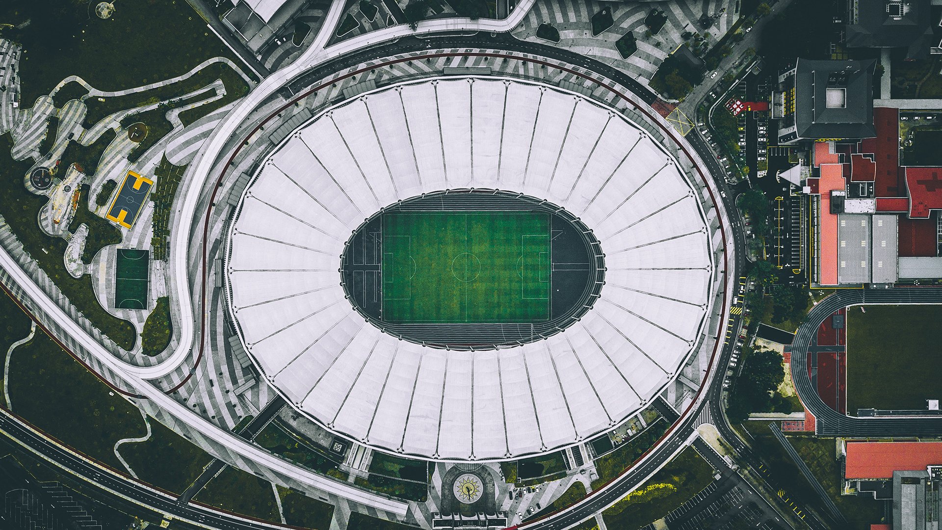 AYXSPORTSAPP-《湖人季后赛前景分析：詹姆斯和戴维斯能否带队走得更远？》，湖人季后赛詹姆斯数据