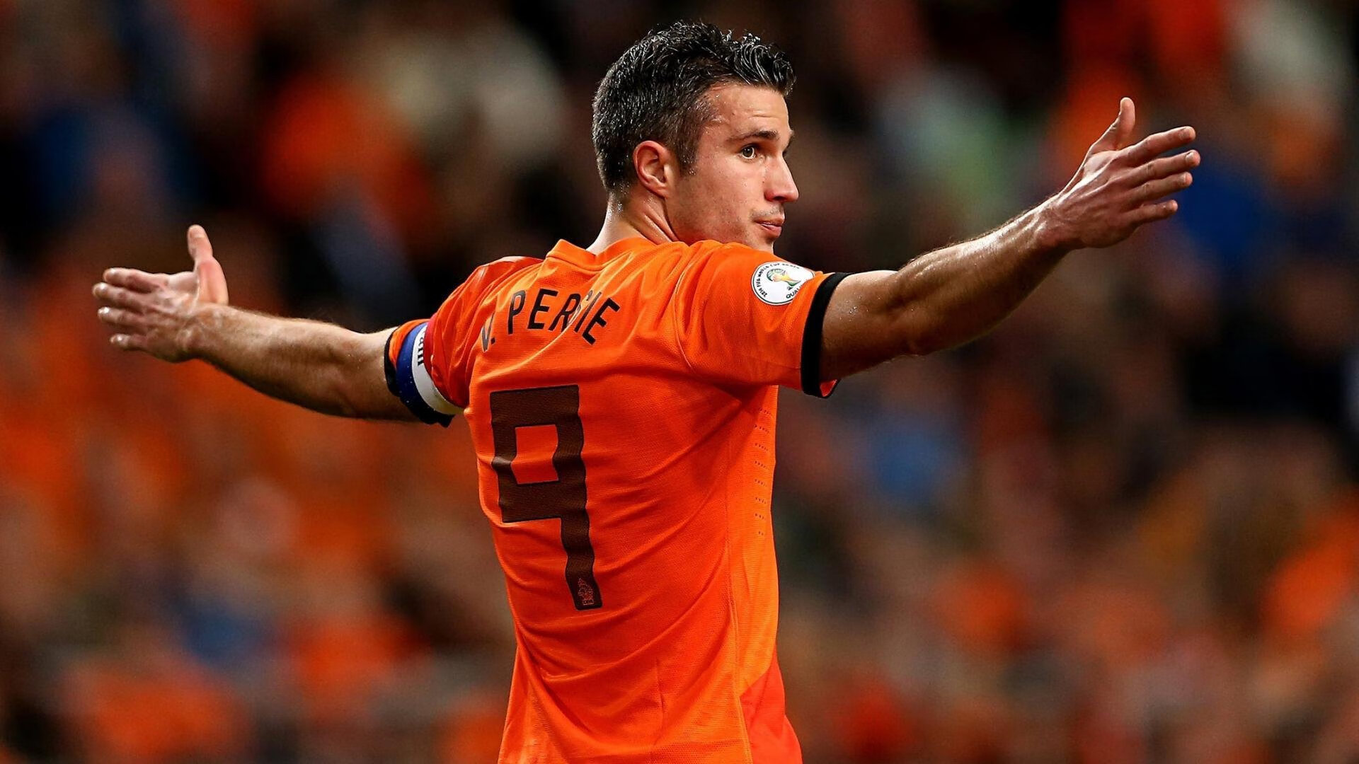 哈兰德梅开二度，继续领跑英超射手榜，英超最佳