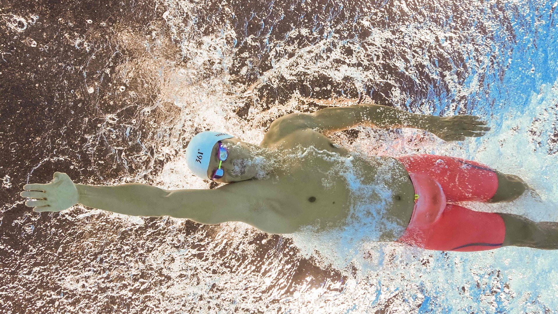 巴西马术队在巴黎奥运会上勇夺团体三项赛金牌，展现强大实力。