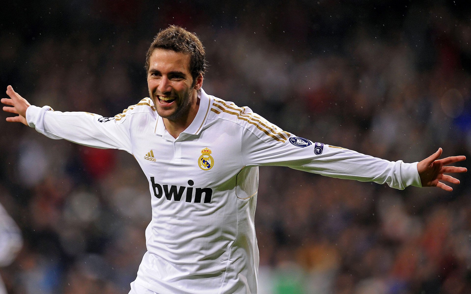 德甲新战术成效显著，精彩瞬间频繁出现，德甲最新战报