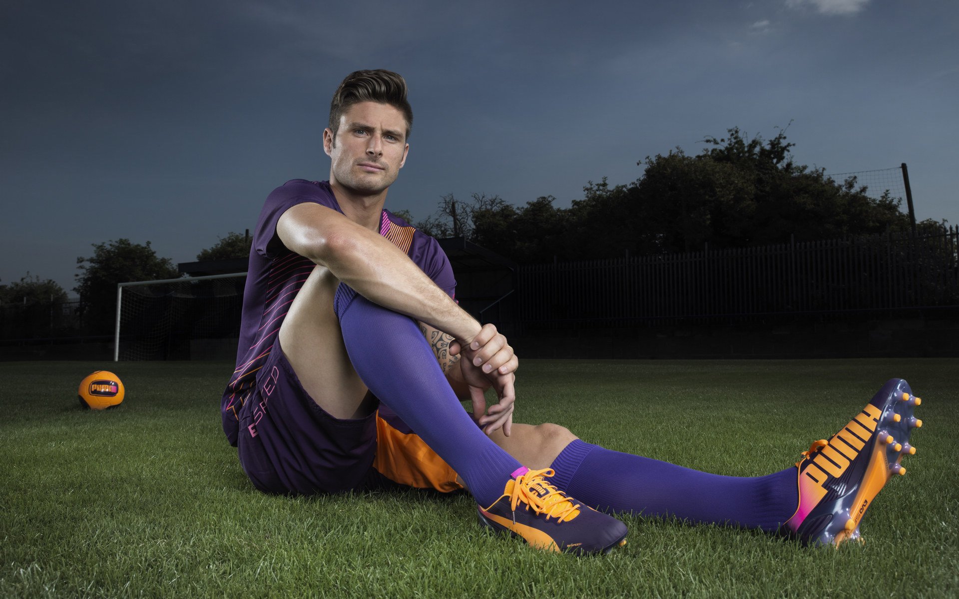 足球游戏联动中超IP开启虚拟赛事赛季,虚拟足球真的不能碰